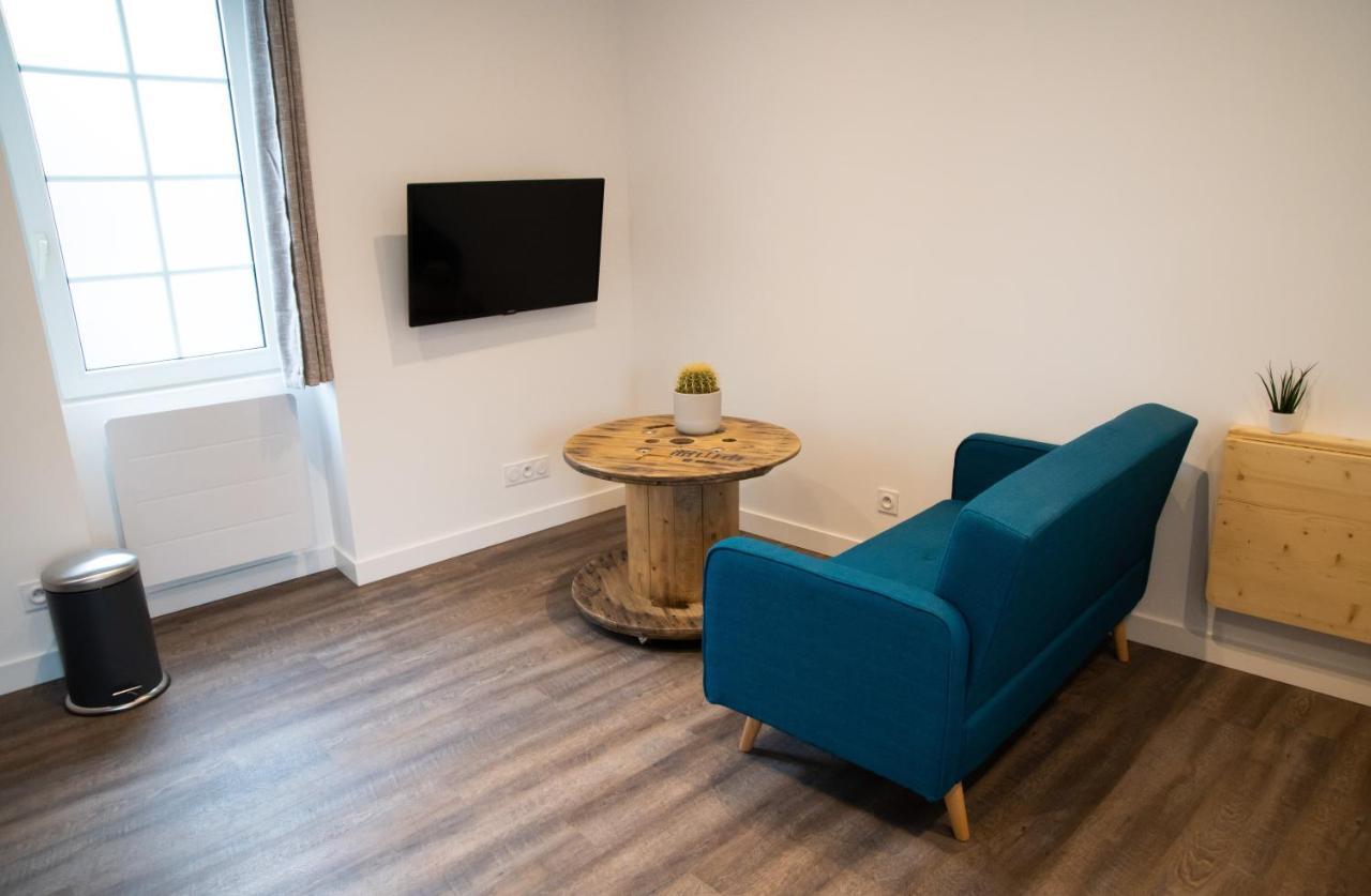 Les Studios Propres Et Tout Equipes Brest Room photo